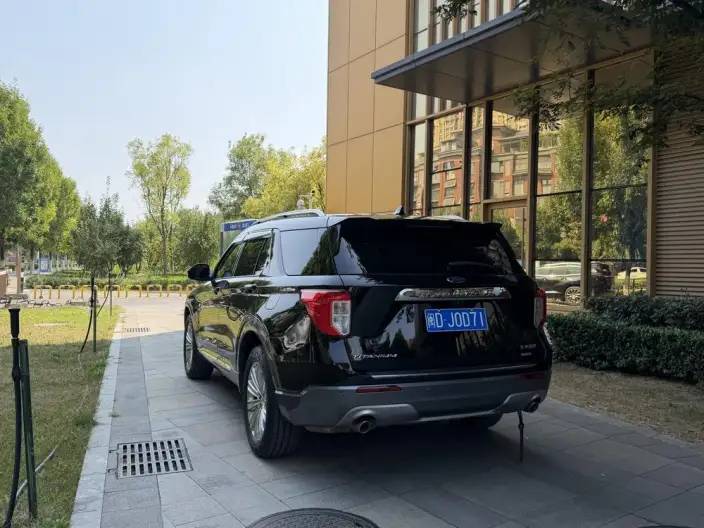 Ford Explorer 2020 Model EcoBoost 285 4WD Titan Jin Edition 6 seat – фото 4