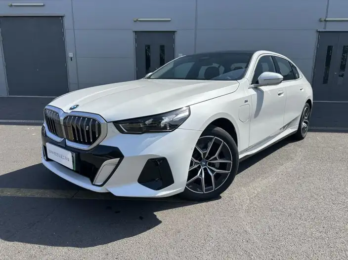 BMW i5 2025 Model eDrive35L M Sports Set – фото 1
