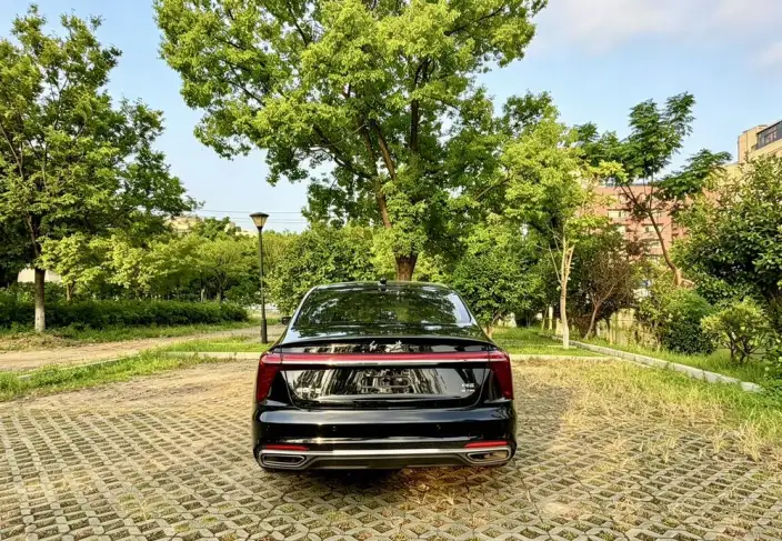 Hongqi H5 2024 Model 1.5T DCT Flag Rhythm Edition – фото 7