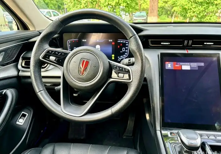 Hongqi H5 2024 Model 1.5T DCT Flag Rhythm Edition – фото 9