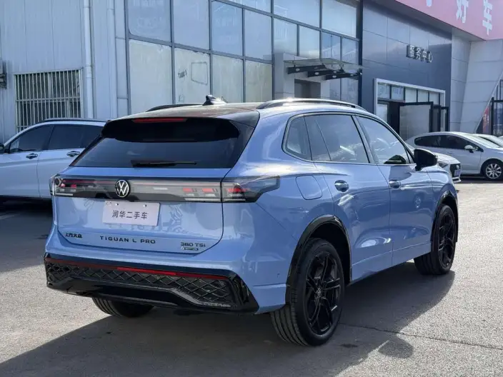 Volkswagen Tiguan L 2026 Model Pro 380TSI 4WD R-Line Zhizun Edition – фото 4