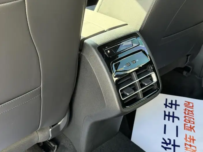 Volkswagen Tiguan L 2026 Model Pro 380TSI 4WD R-Line Zhizun Edition – фото 7