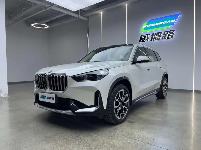 BMW X1 2025 Model sDrive25Li X Design Set – фото 1