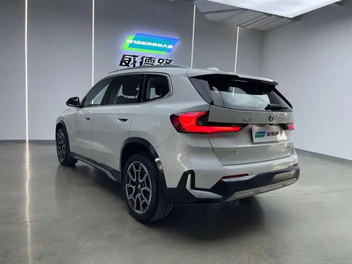 BMW X1 2025 Model sDrive25Li X Design Set – фото 4
