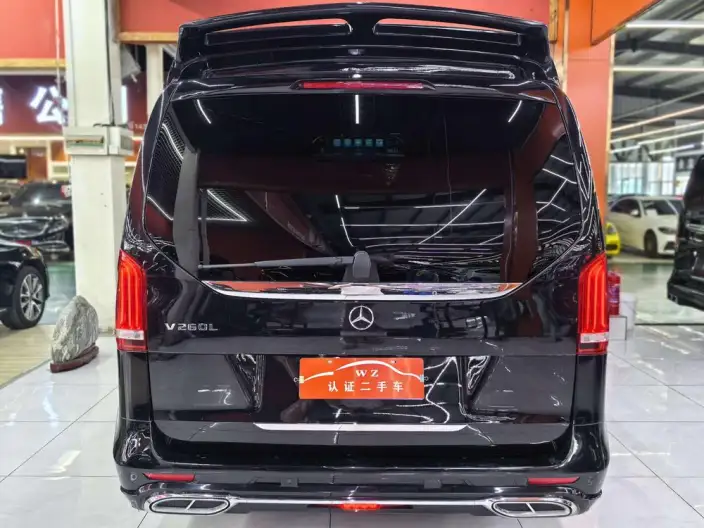 Mercedes-Benz V-Class 2022 Model V 260 L Long wheelbase Premium Edition – фото 5