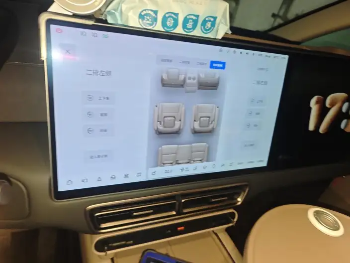 Li Auto MEGA 2025 Model Home Family Special Edition – фото 8