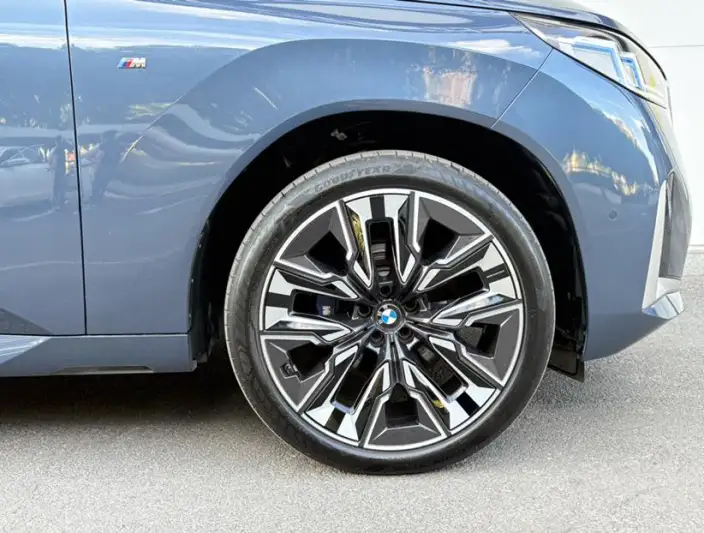 BMW X3 2025 Model xDrive30L Exclusive Model M Sports Set – фото 6