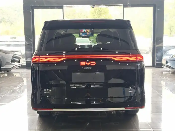 Xia 2026 Model DM-i 218KM Excellence Model – фото 5