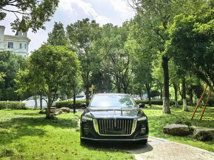 Hongqi H5 2023 Model 1.5T DCT Flag Rhythm Edition – фото 2