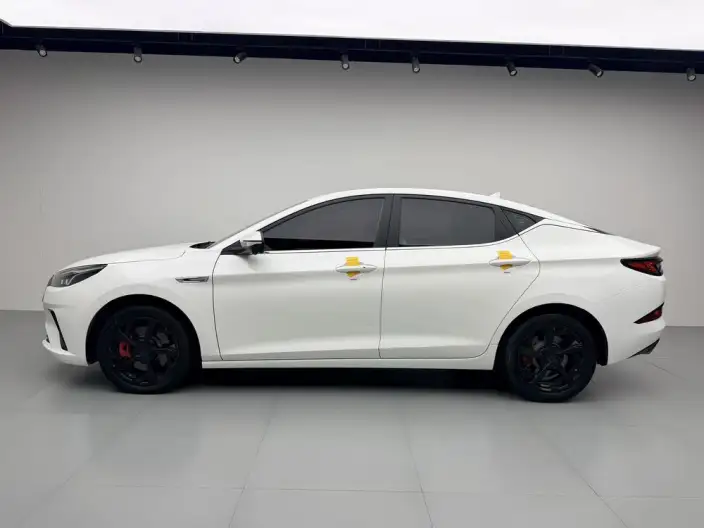 Sehol A5 2022 Model 1.5T CVT Noble Shine Xiang Model – фото 4