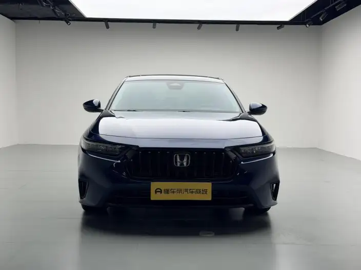 Honda INSPIRE 2023 Model 260TURBO Exquisite Edition – фото 2