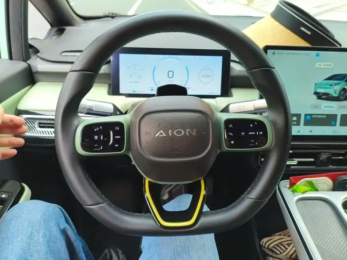 AION Y 2022 Model PLUS 70 Technology Edition – фото 7