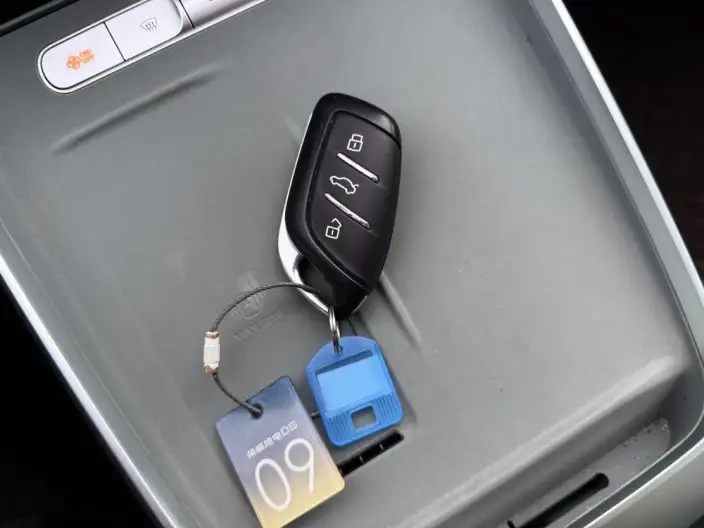 Roewe D6 2025 Model 520km Smart Edition – фото 8