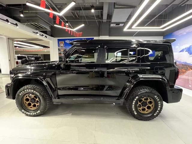 Tank 300 2023 Off-road 2.0T Conqueror – фото 4