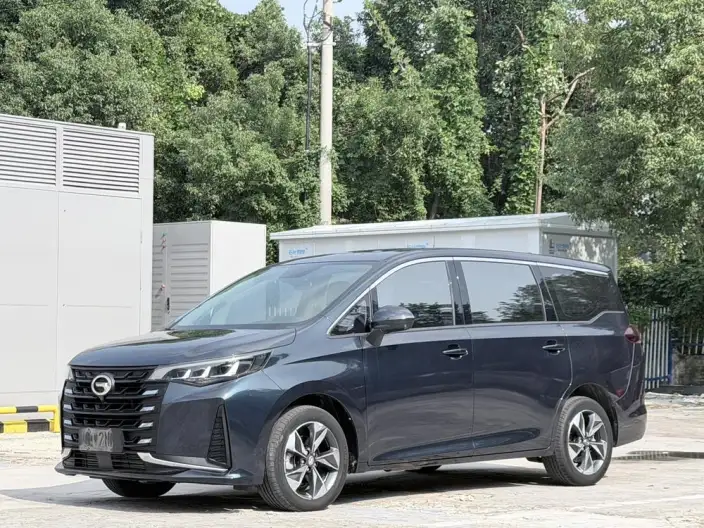 GAC Trumpchi M6 2021 Model 270T Automatic Premium Edition 7 seat – фото 1