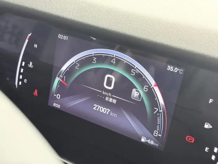 GAC Trumpchi M6 2021 Model 270T Automatic Premium Edition 7 seat – фото 9