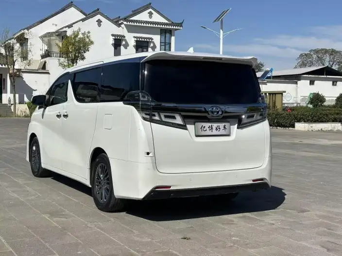 Vellfire 2021 Model Toyota Crown Hybrid 2.5L HV Supreme Edition – фото 5