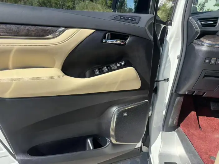 Vellfire 2021 Model Toyota Crown Hybrid 2.5L HV Supreme Edition – фото 10