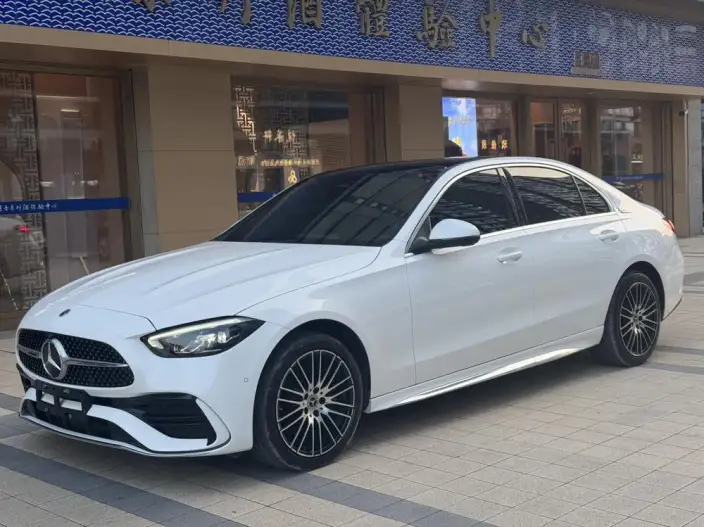 Mercedes-Benz C-Class 2023 Model Facelift C 260 L Sports Edition – фото 1