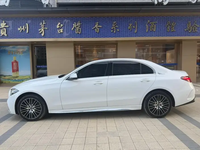 Mercedes-Benz C-Class 2023 Model Facelift C 260 L Sports Edition – фото 4