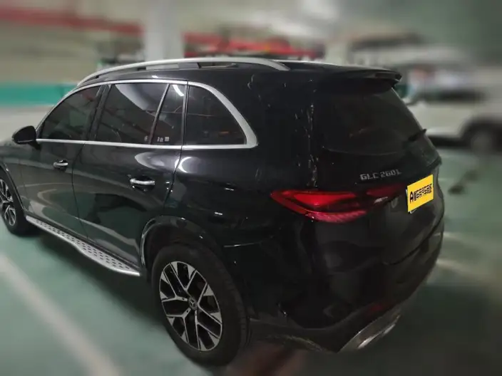 Mercedes-Benz GLC 2023 Model GLC 260 L 4MATIC Luxury Model 7 seat – фото 4