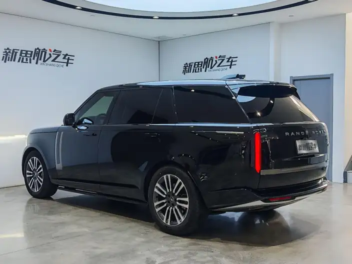 Range Rover 2024 Model 3.0 L6 400PS Shengshi Extended Edition – фото 5
