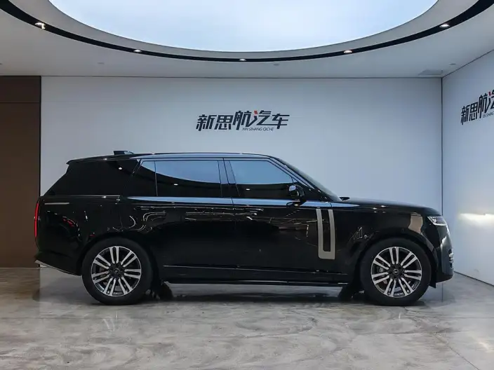 Range Rover 2024 Model 3.0 L6 400PS Shengshi Extended Edition – фото 8