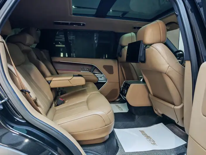Range Rover 2024 Model 3.0 L6 400PS Shengshi Extended Edition – фото 9