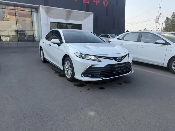 Toyota Camry 2023 Model 2.0G Deluxe Edition – фото 3