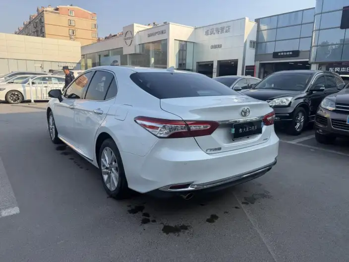 Toyota Camry 2023 Model 2.0G Deluxe Edition – фото 4