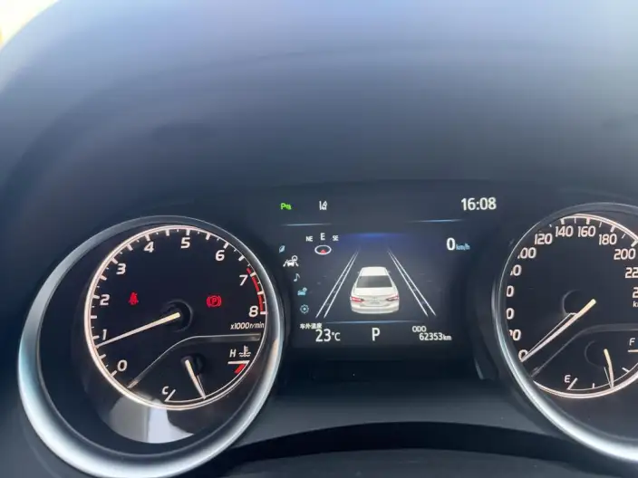 Toyota Camry 2023 Model 2.0G Deluxe Edition – фото 8