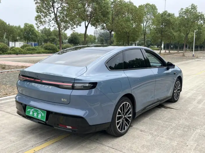 Leapmotor B01 2025 Model 650 Yuexiang Edition – фото 7
