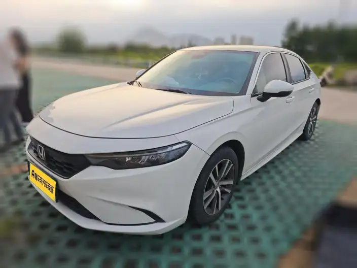 Model Ge 2022 Model 240TURBO CVT Technology Edition – фото 1