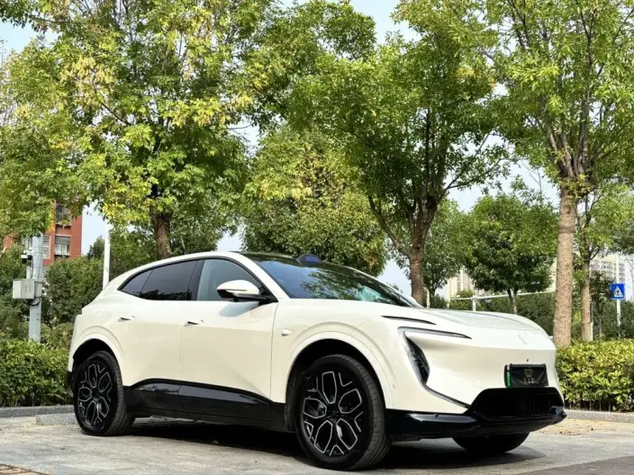 Avatr 07 2026 Model Ultra 4WD EV Edition