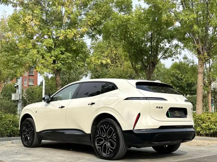 Avatr 07 2026 Model Ultra 4WD EV Edition