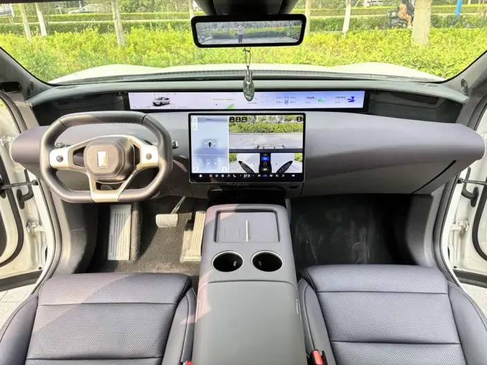 Avatr 07 2026 Model Ultra 4WD EV Edition – фото 10