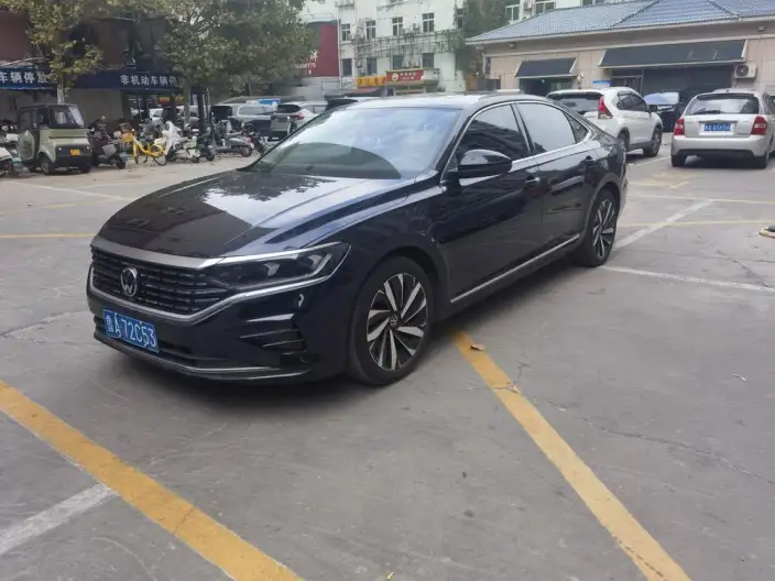 Volkswagen Passat 2022 Model 330TSI Elite Edition – фото 1