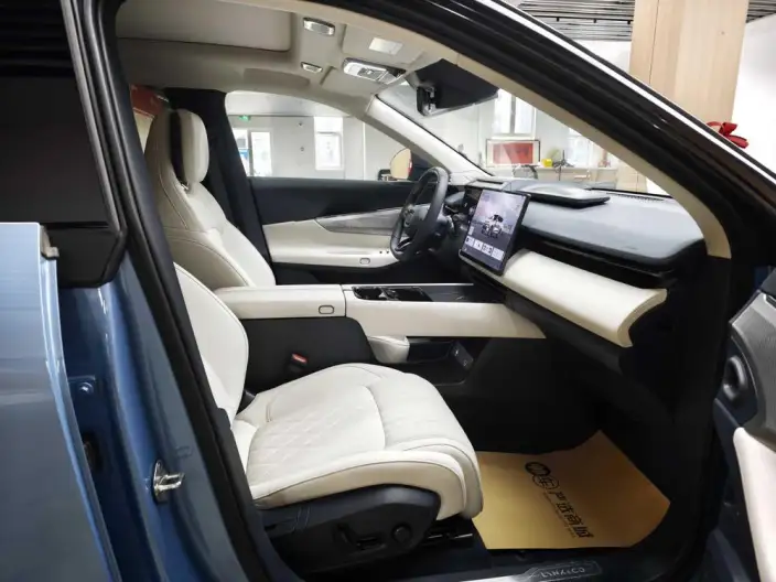 Lynk & Co 08 EM-P 2026 Model 210 4WD Performance Ultra H7 – фото 10