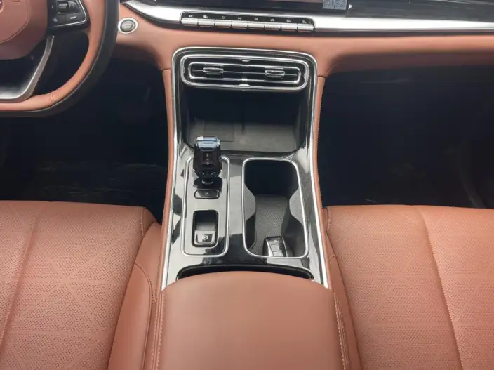 Geely Emgrand 2026 Model No. 5 Gen 1.5T DCT Flagship Model – фото 10