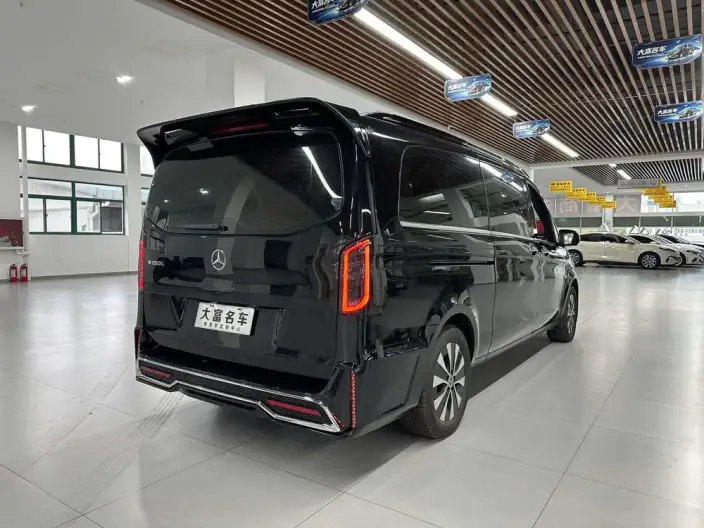 Viano 2021 Model 2.0T Elite Edition 7 seat – фото 6