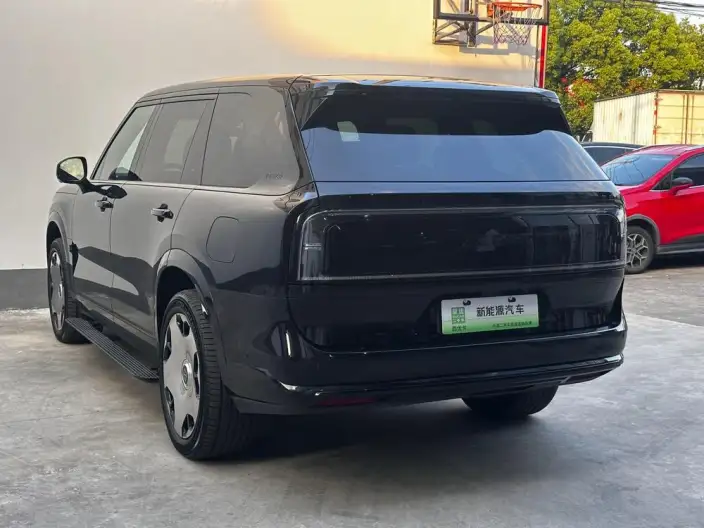 ZEEKR 9X 2025 Model Ultra Edition 70kWh VI seat – фото 3