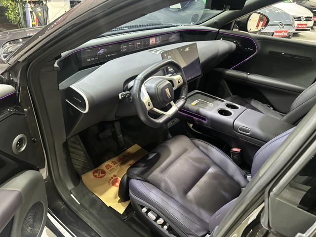 Avatr 07 2024 модификация комплектация Pro+ Rear Drive Extended Range Edition – фото 8