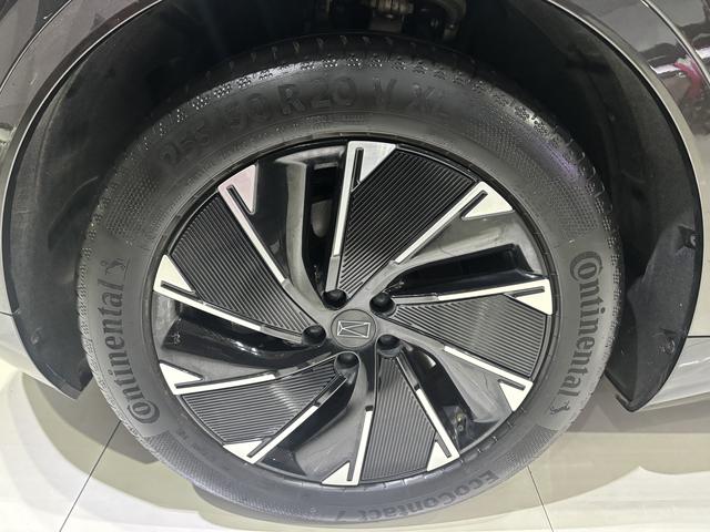 Avatr 07 2024 модификация комплектация Pro+ Rear Drive Extended Range Edition – фото 13