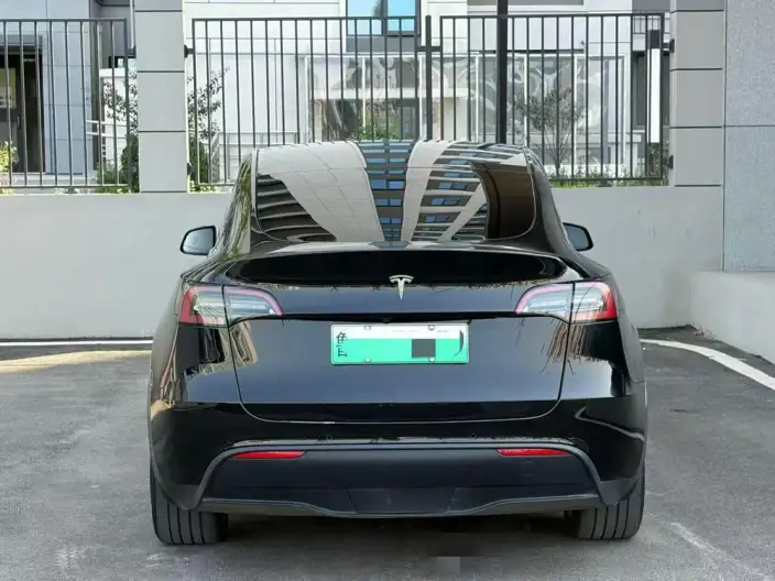 Model Y 2022 Model Facelift Rear-wheel drive version – фото 4