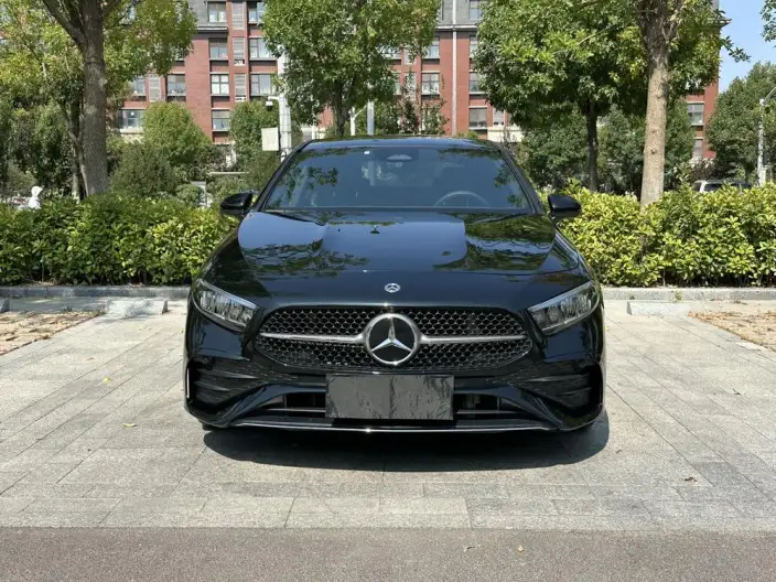 Mercedes-Benz A-class 2023 Model A 180 L Sports sedan – фото 2