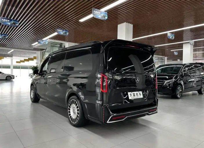 Viano 2021 Model 2.0T Elite Edition 7 seat – фото 4