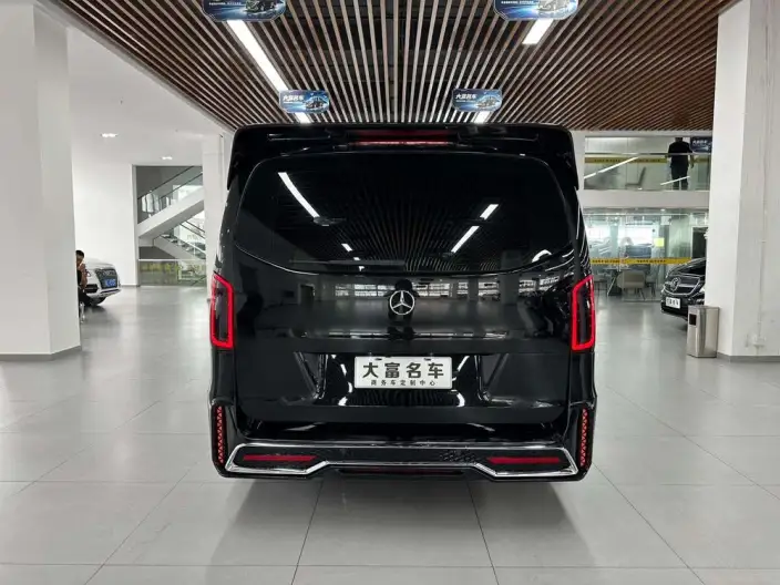 Viano 2021 Model 2.0T Elite Edition 7 seat – фото 5