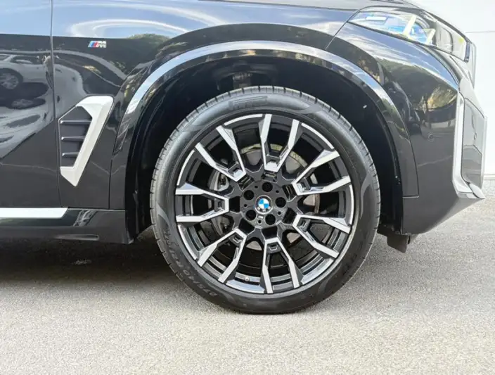 BMW X5 2025 Model xDrive40Li M Sports Night Set – фото 7