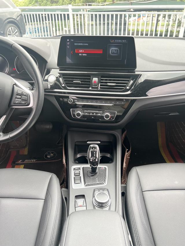 BMW 1 Series 2021 Facelift 120i M Sport – фото 6