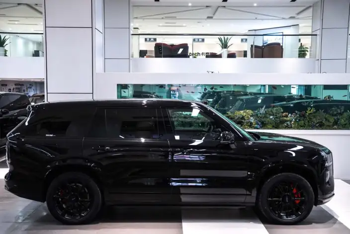ZEEKR 9X 2025 Model Obsidian Black Edition 70kWh VI seat – фото 5